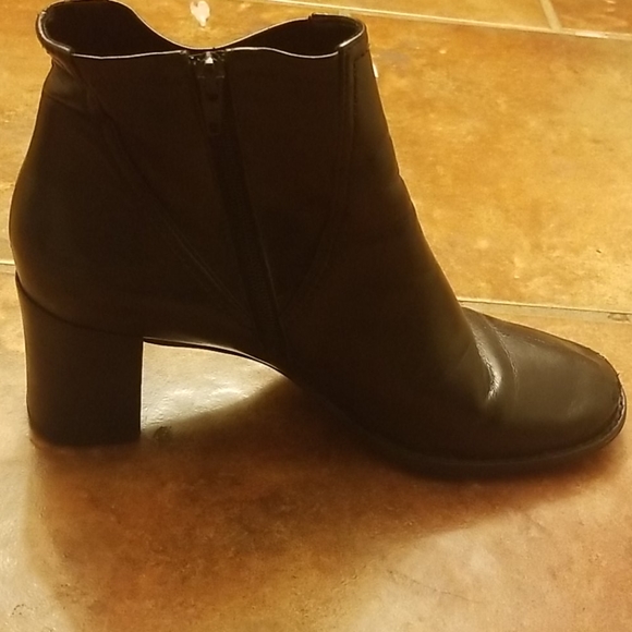 Black Franco Sarto Boots - Picture 8 of 11